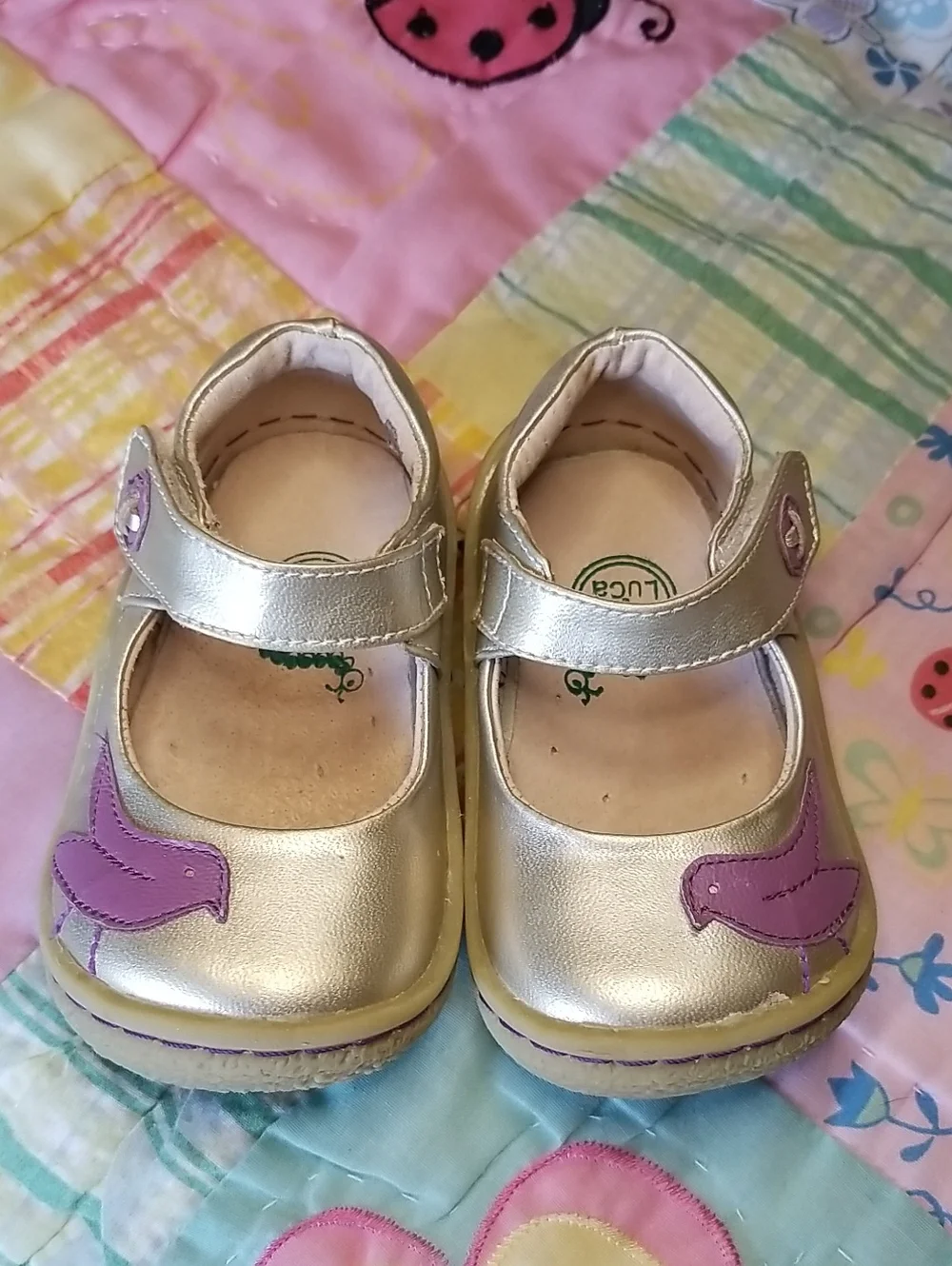 Livie & Luca Metallic Leather Mary Janes with Purple Bird Size 4 Pio Pio